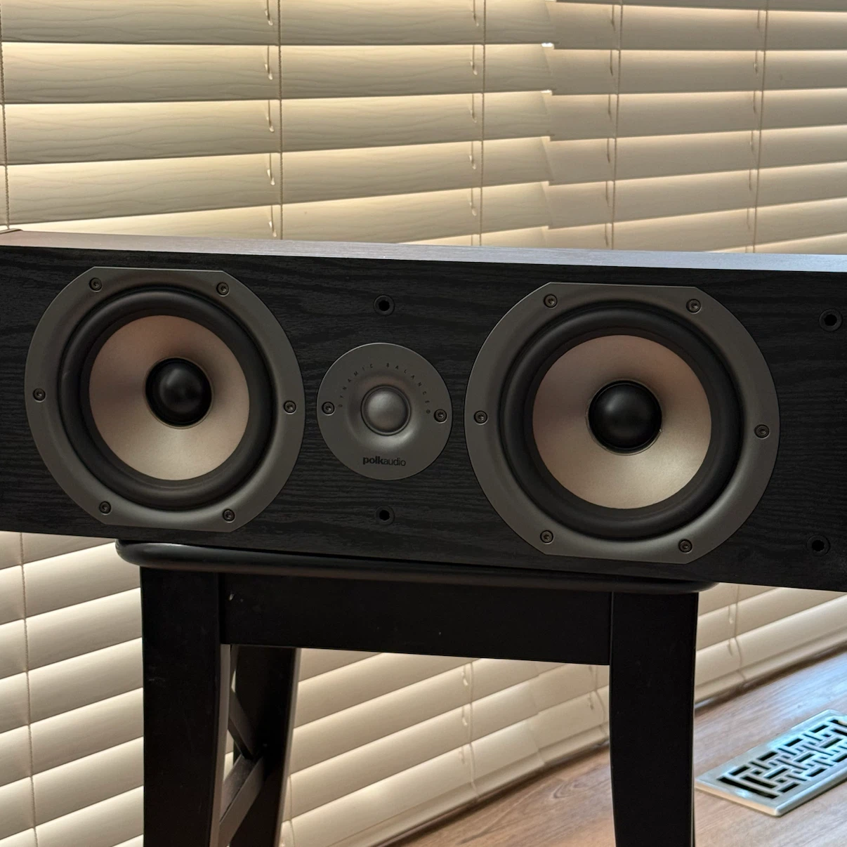 Polk Audio CS20 Center Speaker