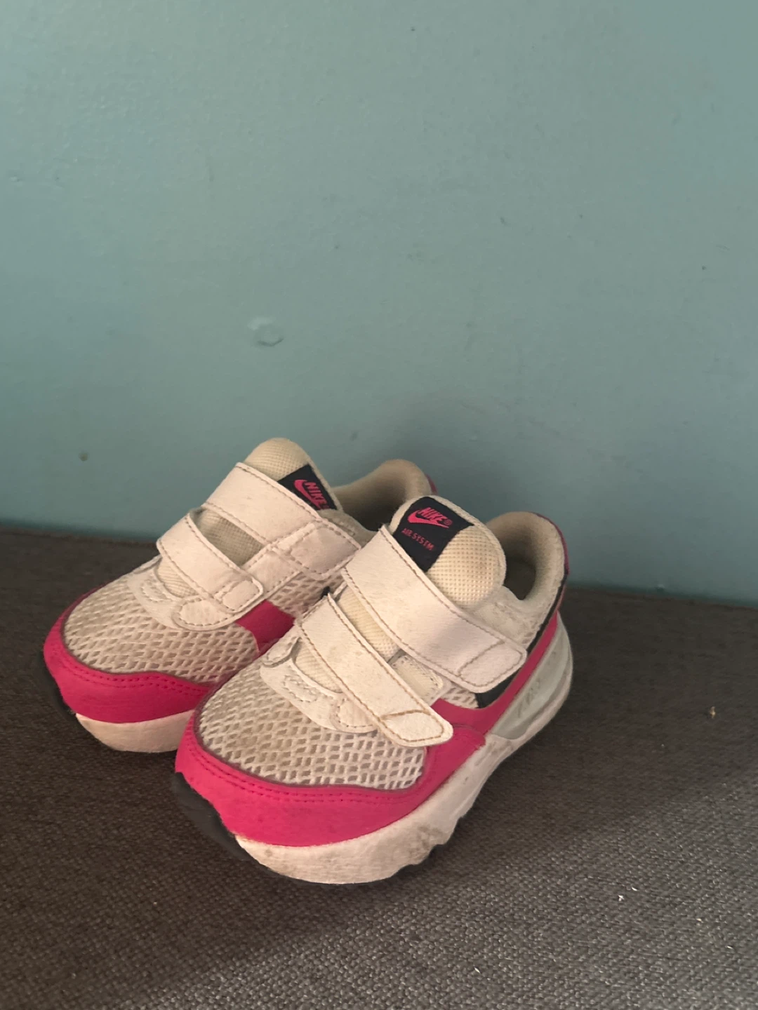 Nike baby sneakers - US 6C - White/Pink - photo 2