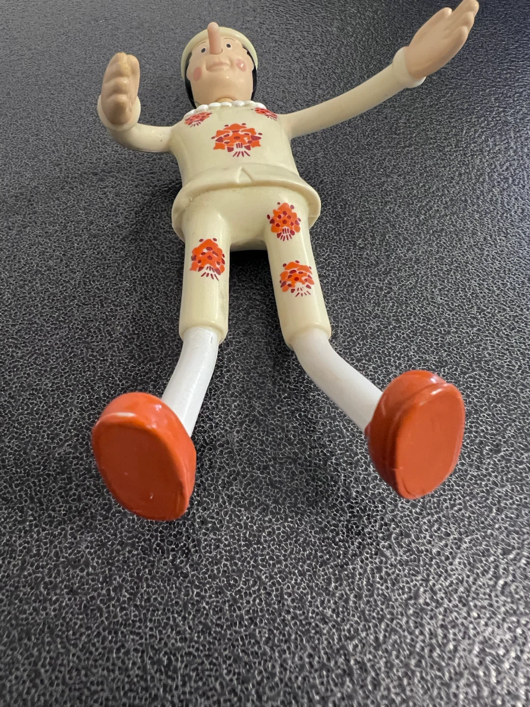 Vintage 2002 McDonald’s Pinocchio Bendable Figure – $15 - photo 5