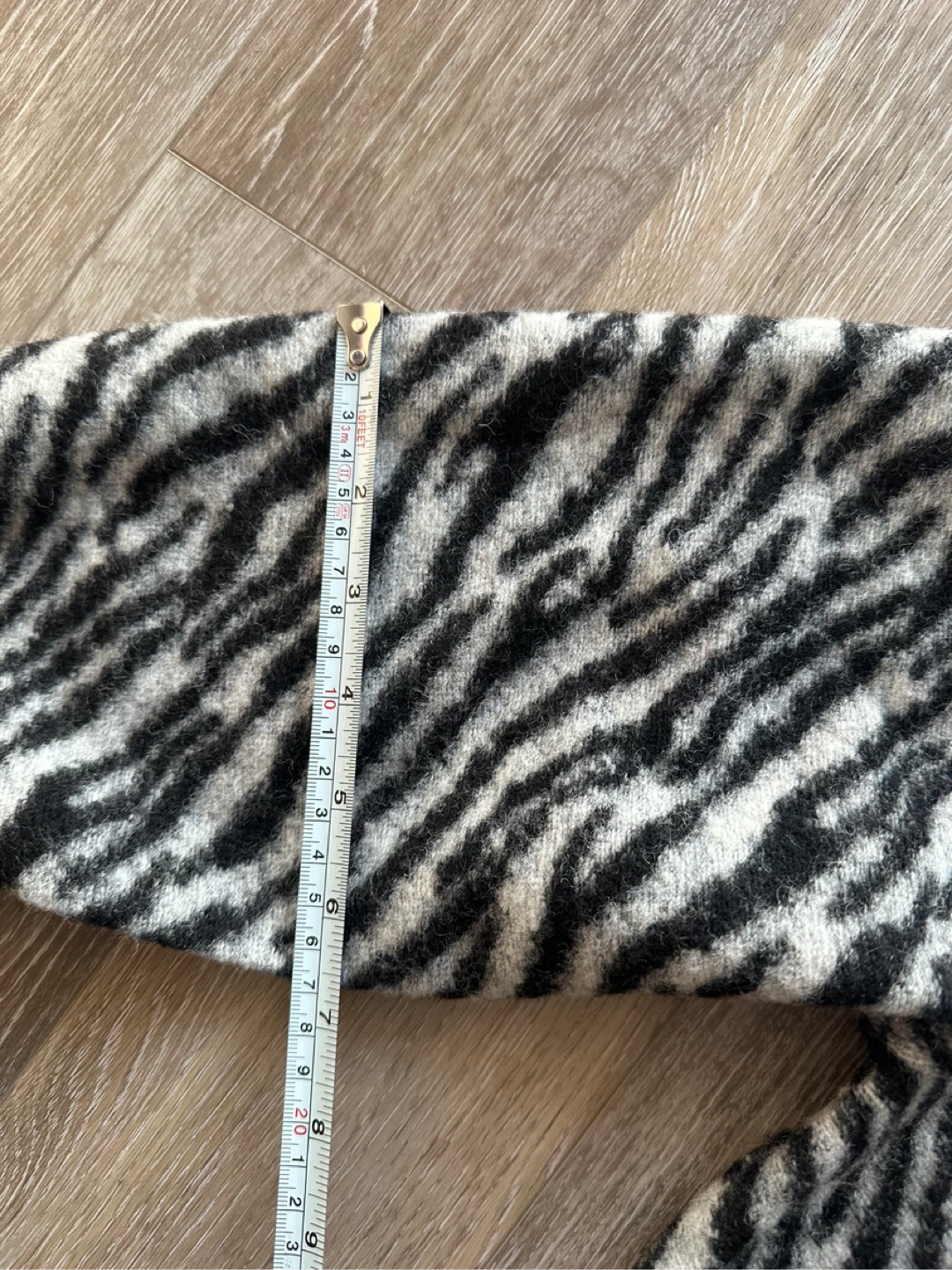 ATAELLIER Zebra Print Wool Cardigan xs/s - photo 5