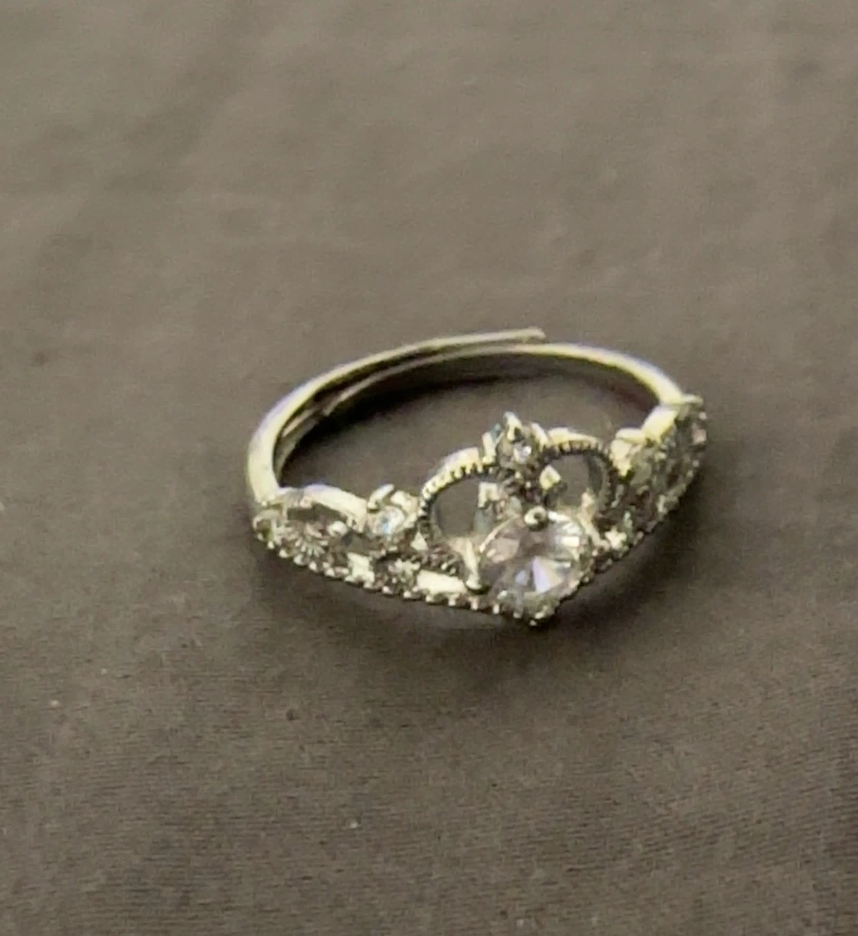 Sparkling Vintage Princess Crown Adjustable Ring - photo 3