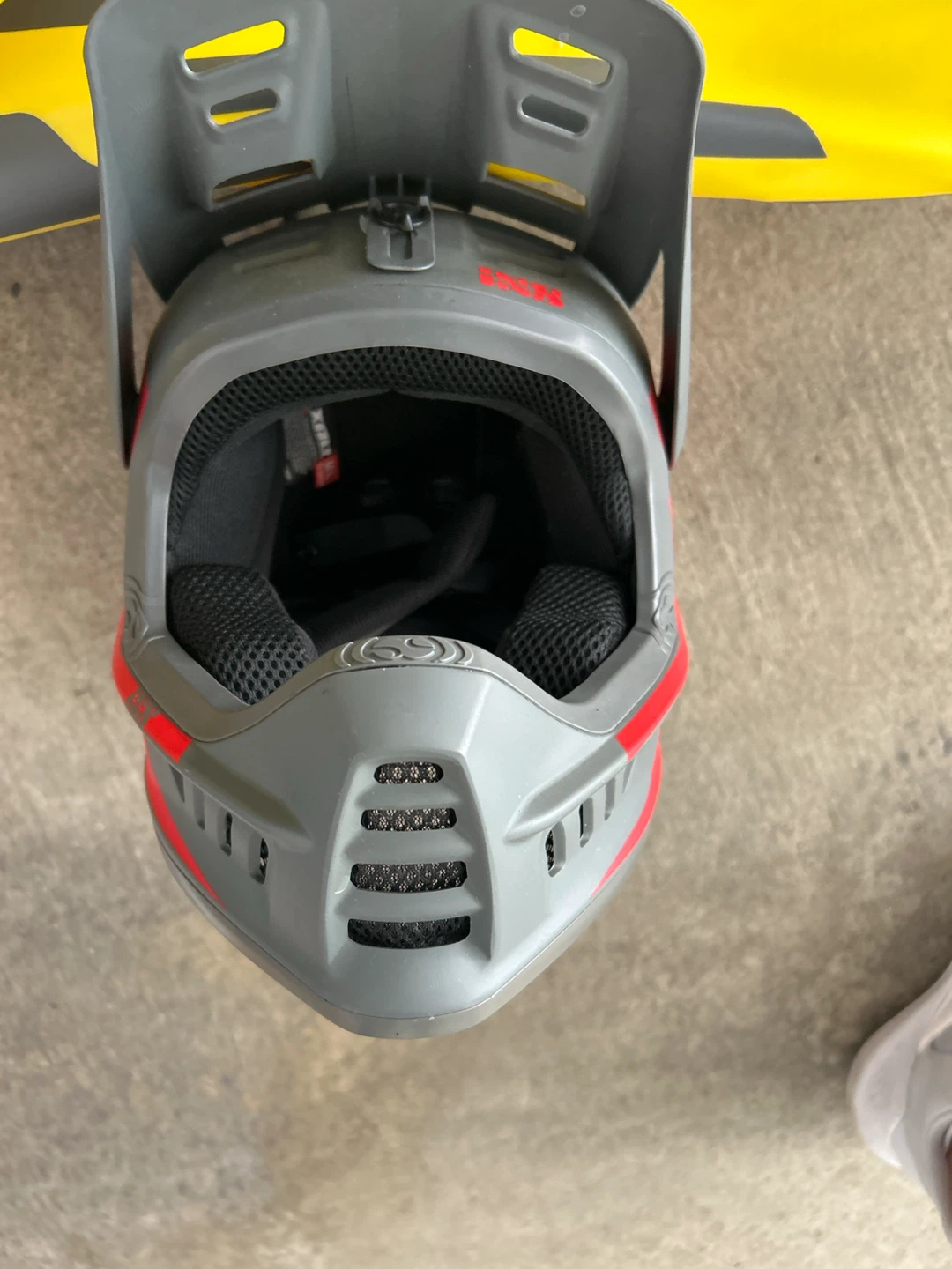 Xall full face helmet - photo 3