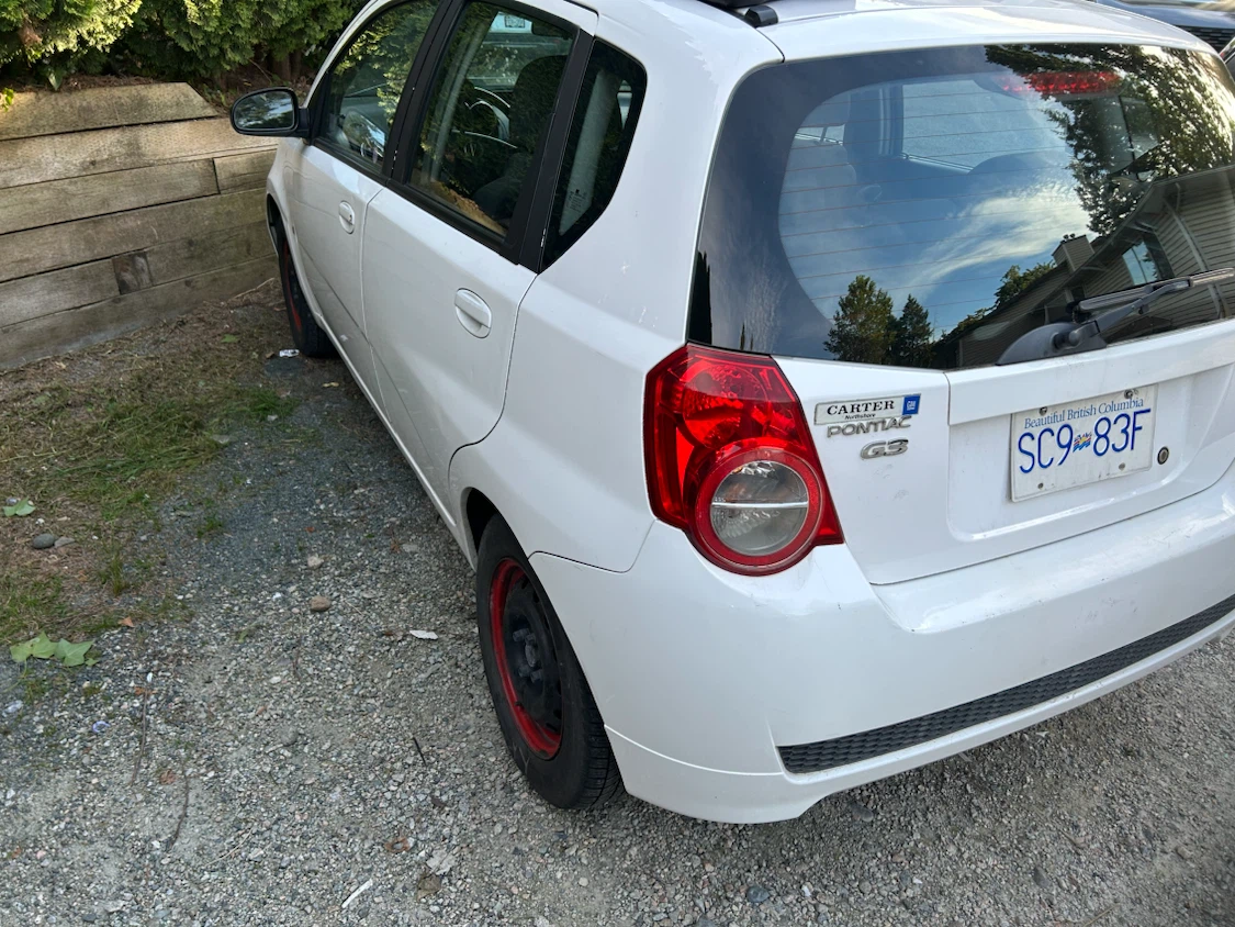 2009  Pontiac Wave - photo 3
