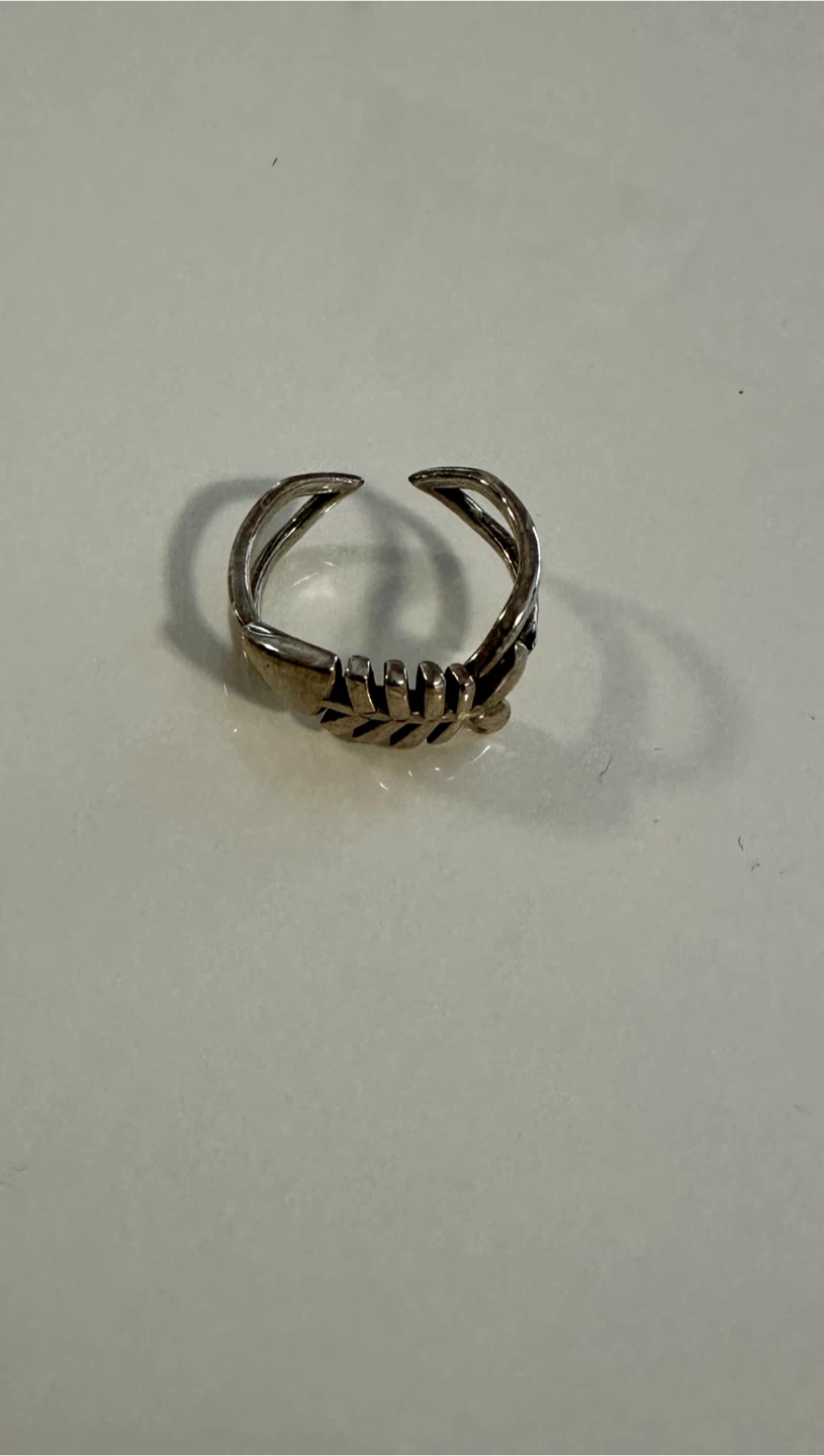 Sterling Silver Fishbone Ring