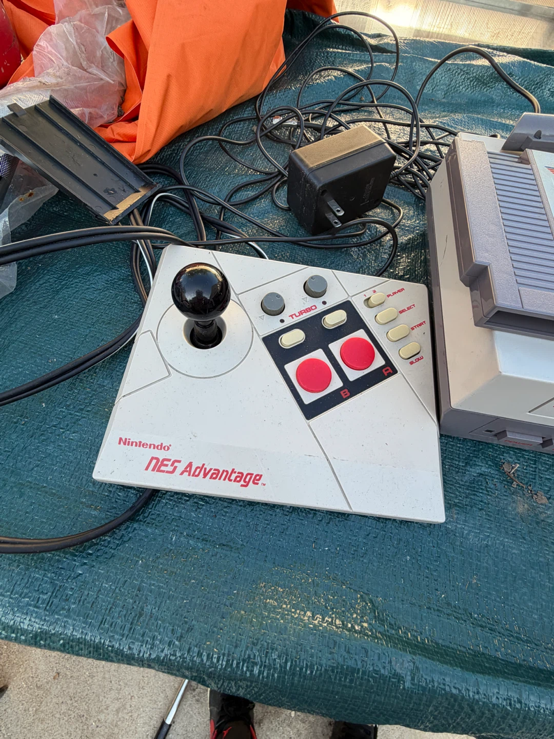 Nintendo Entertainment System Bundle with Games and Accessories - photo 3