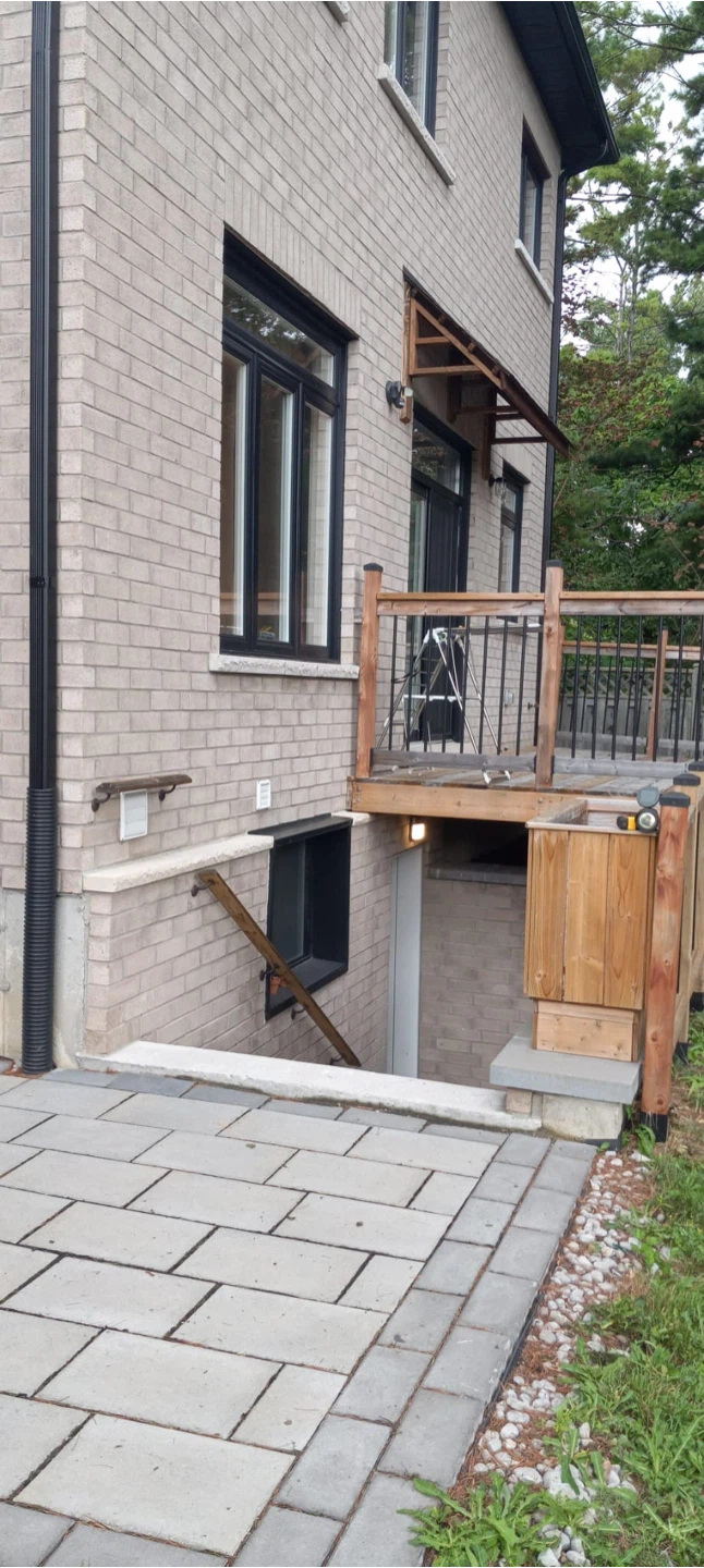 FOR RENT - 1 Bedroom in 2 bedroom house (U of T Scarborough) - photo 3