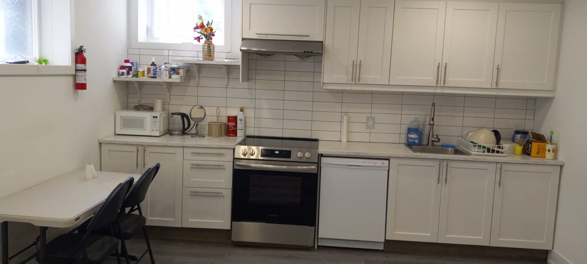 FOR RENT - 1 Bedroom in 2 bedroom house (U of T Scarborough) - photo 5