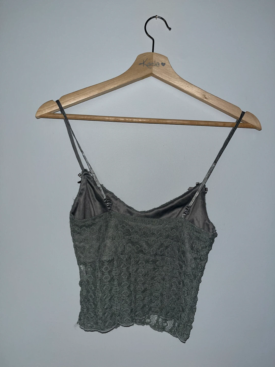 Green lace cropped cami - photo 2