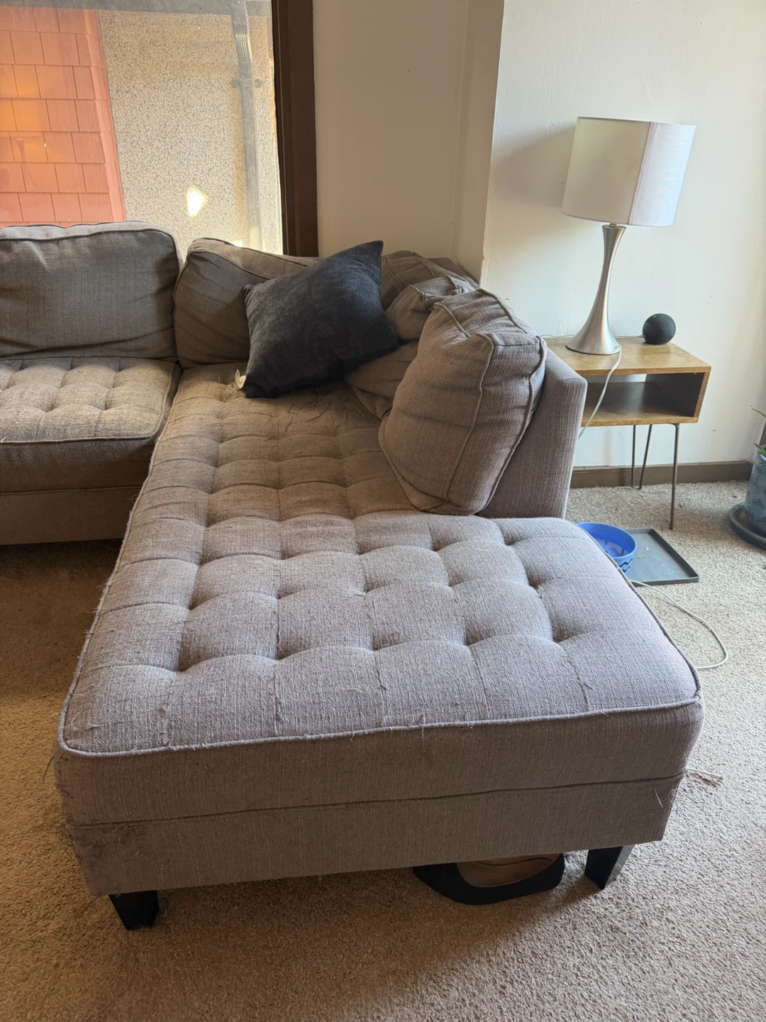 Grey tufted sectional sofa - photo 2