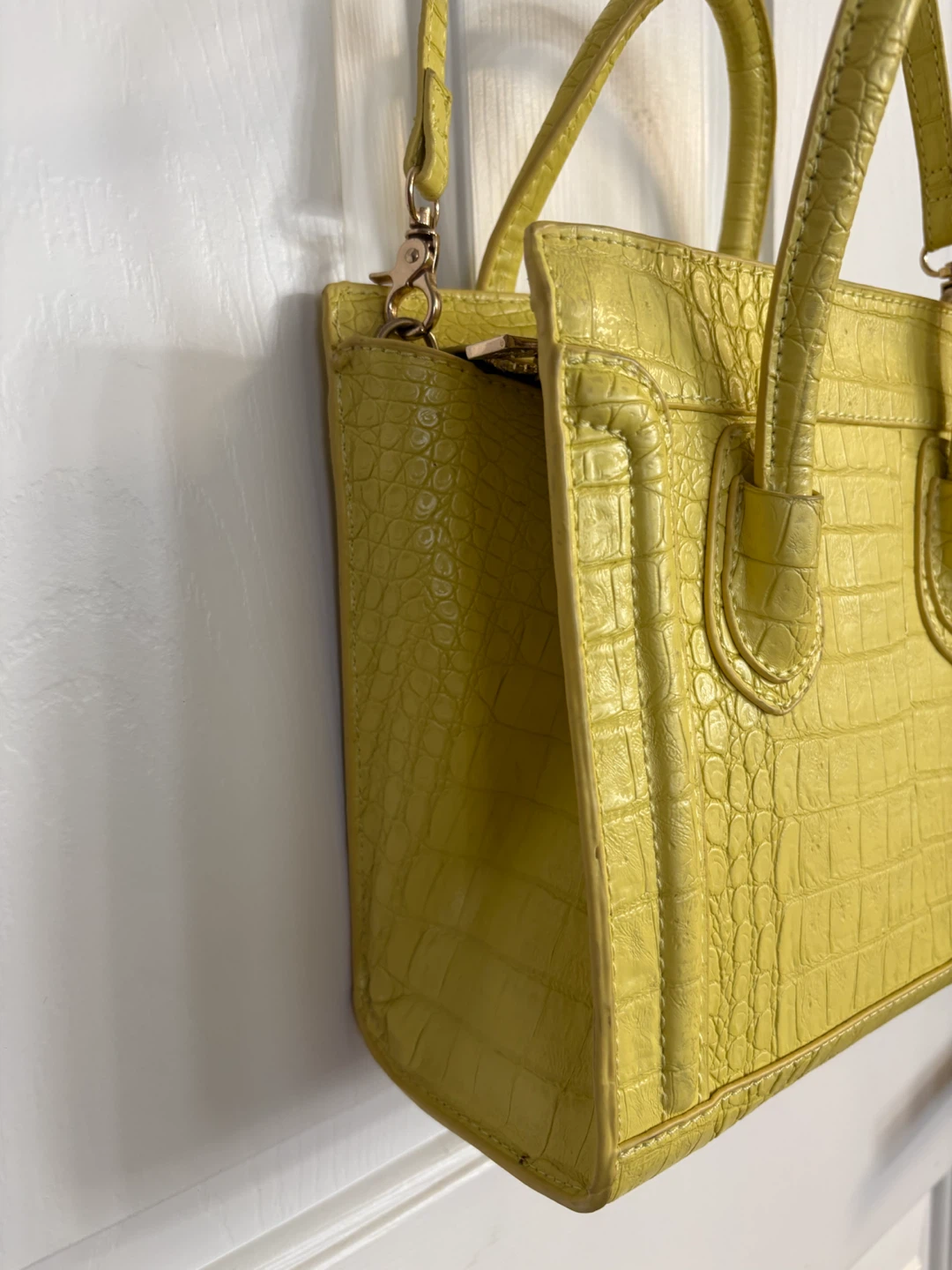 KC Jagger Yellow Croc-Embossed Small Tote Bag - photo 2