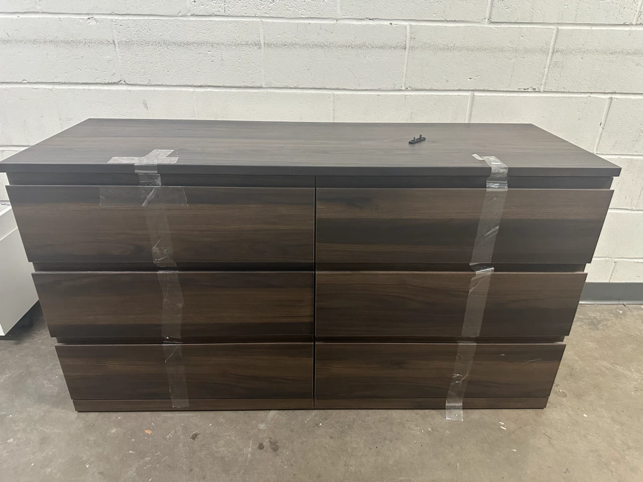 Dark Wood Dresser - 6 Drawers - photo 3
