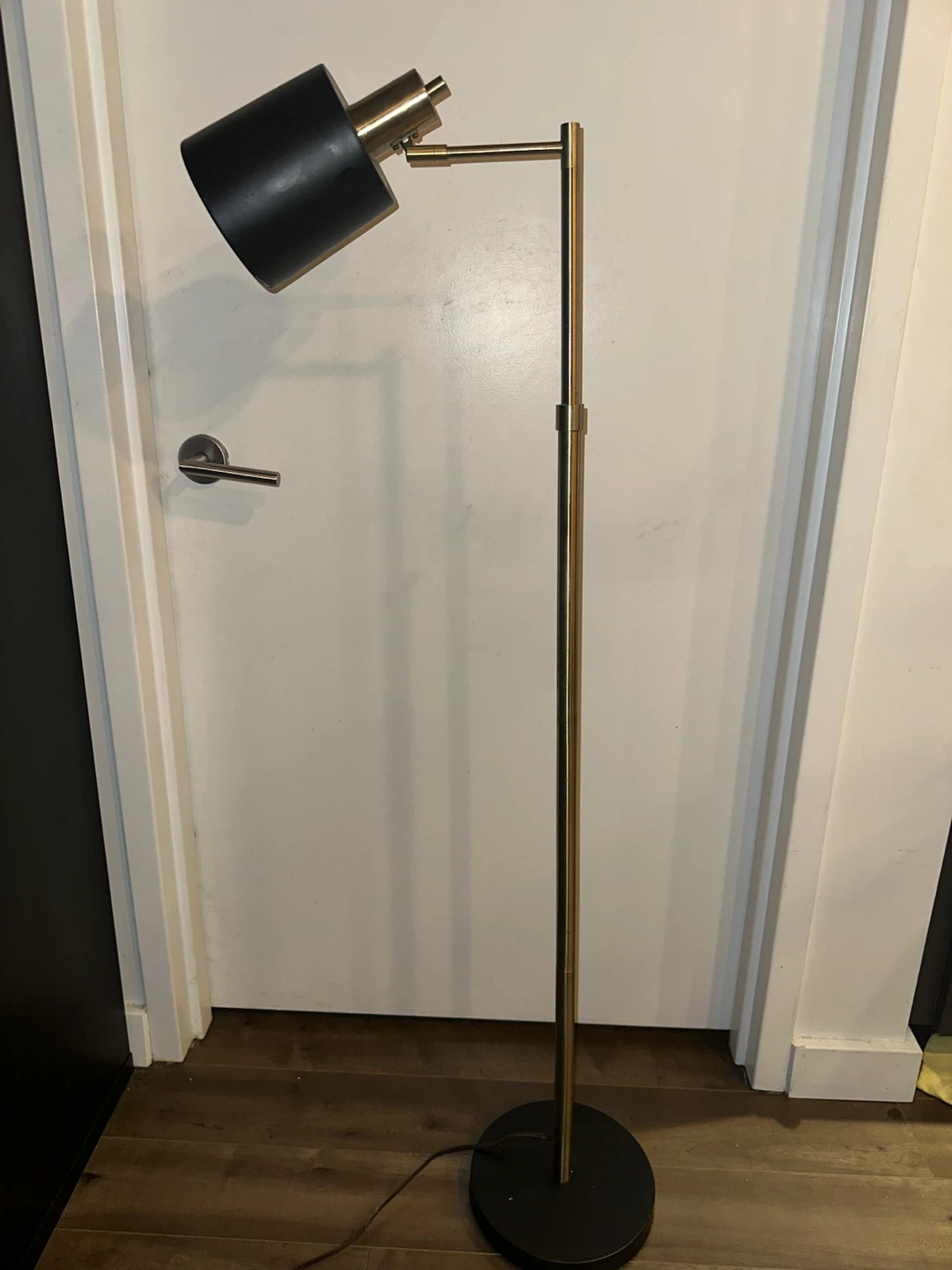 Modern Floor Lamp - Black & Brass - photo 2