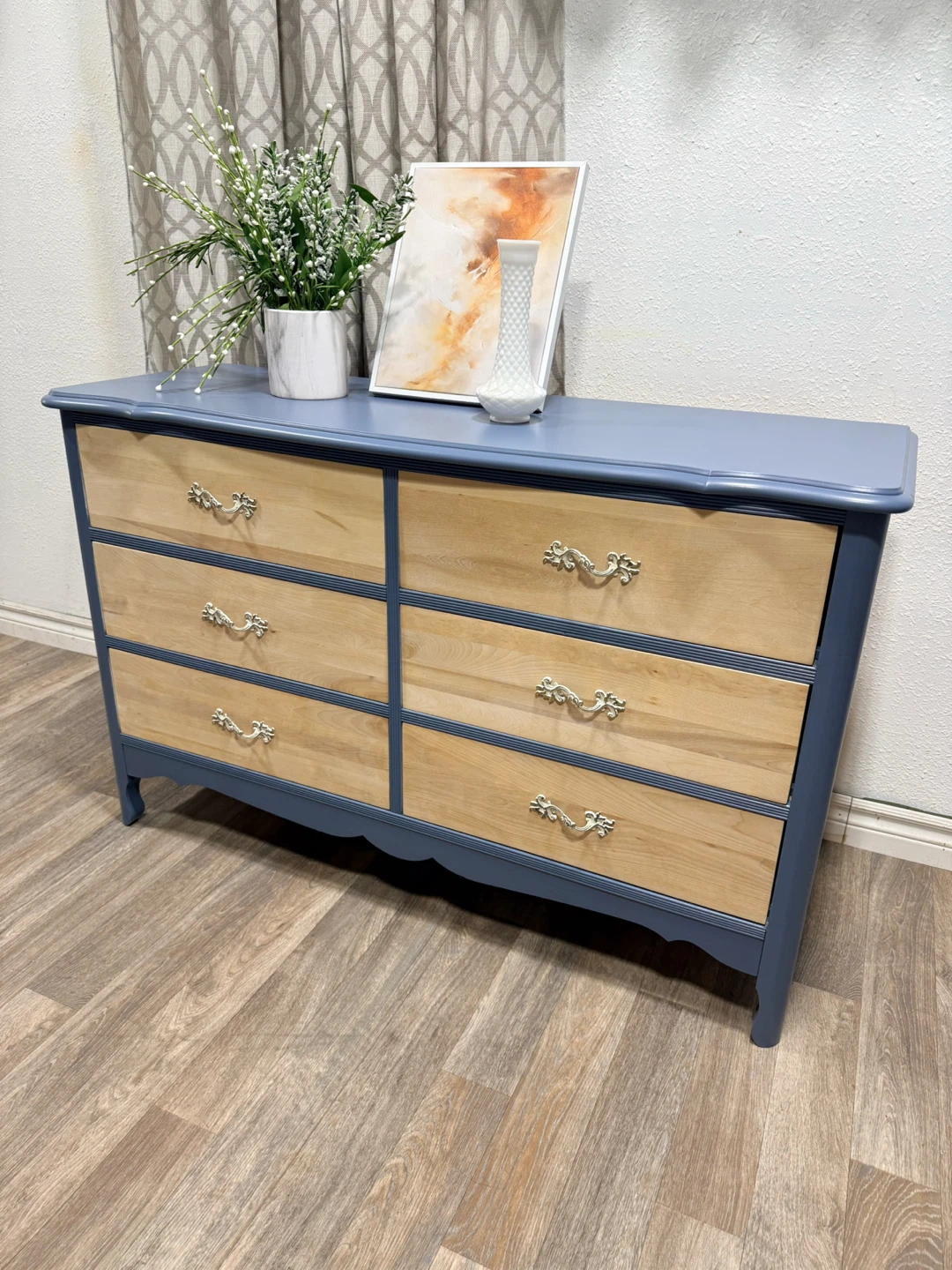 6 Drawer Dresser - photo 2