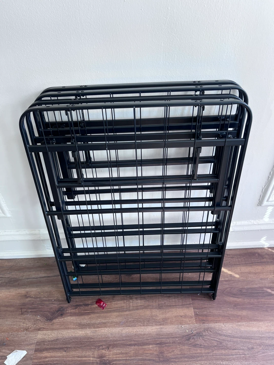 Queen Size Metal Bed Frame - photo 4
