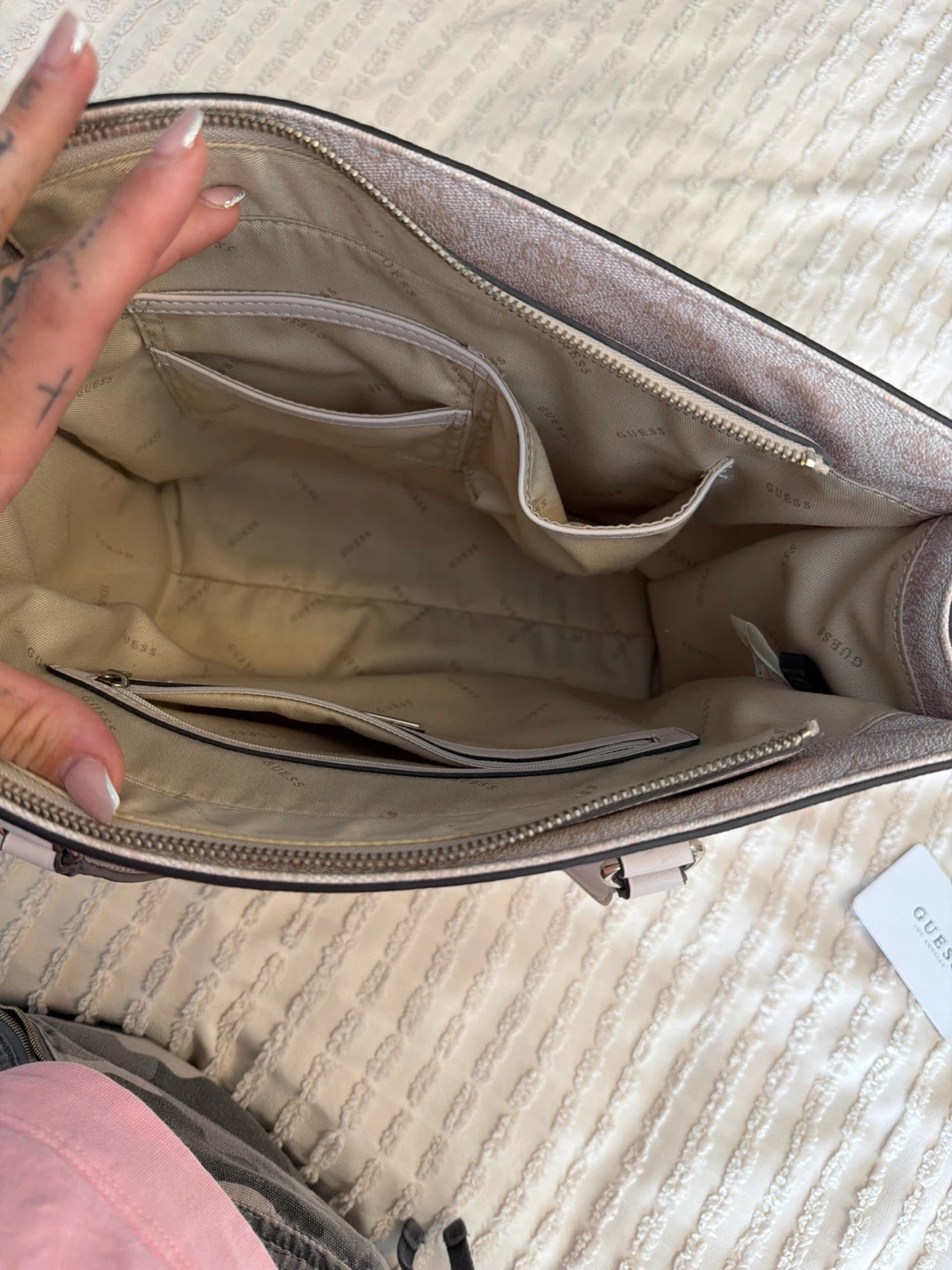 GUESS Monogram Tote Bag and Wallet Set - photo 4