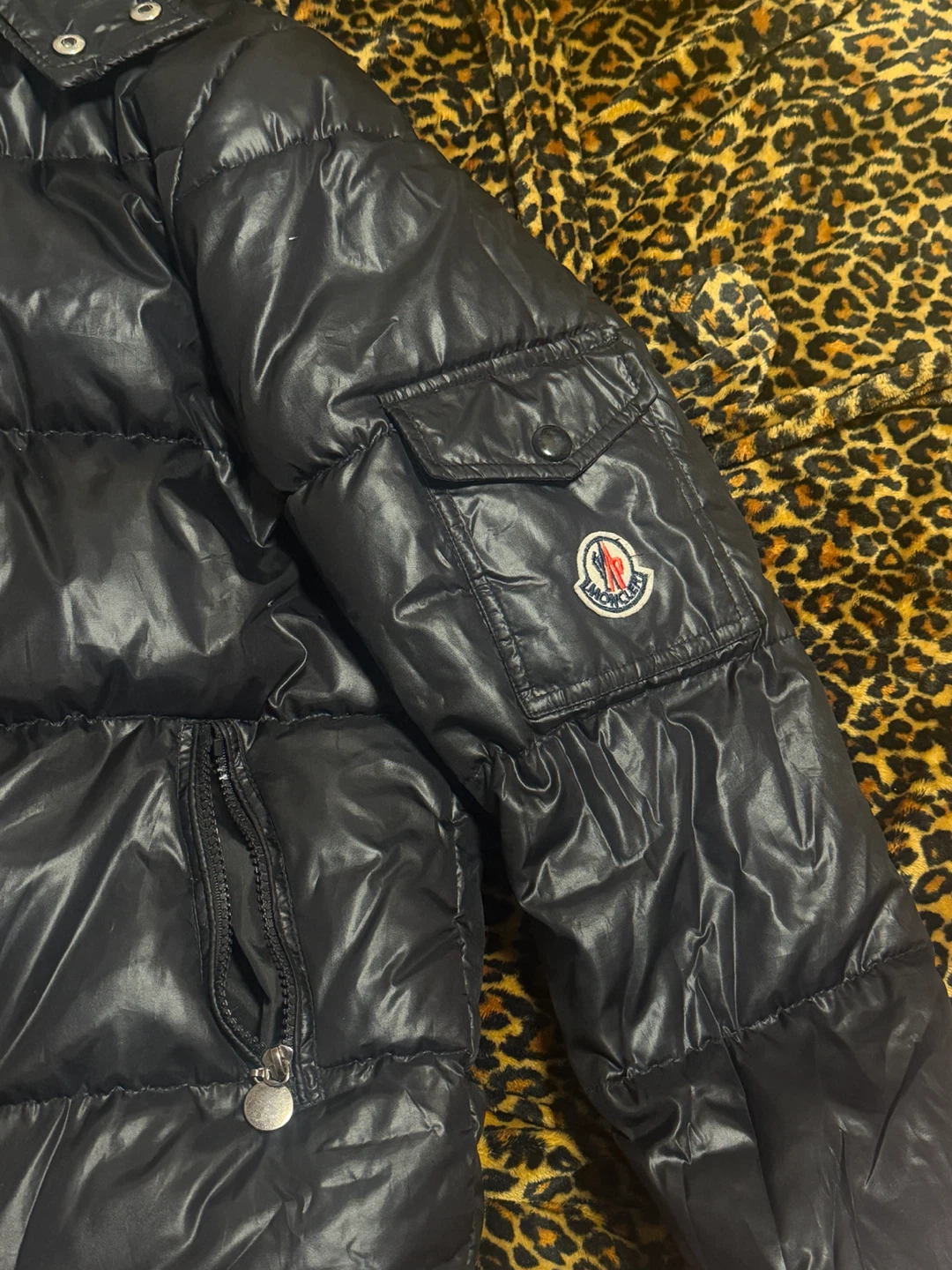 moncler black puffer jacket (rep) - photo 2