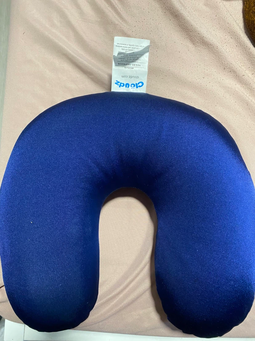 Cloudz Neck Pillow - photo 2