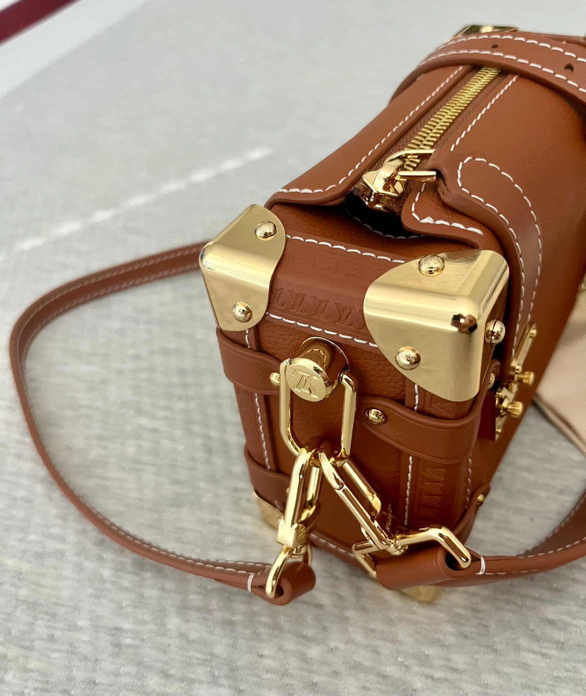 LV side trunk bag - photo 3