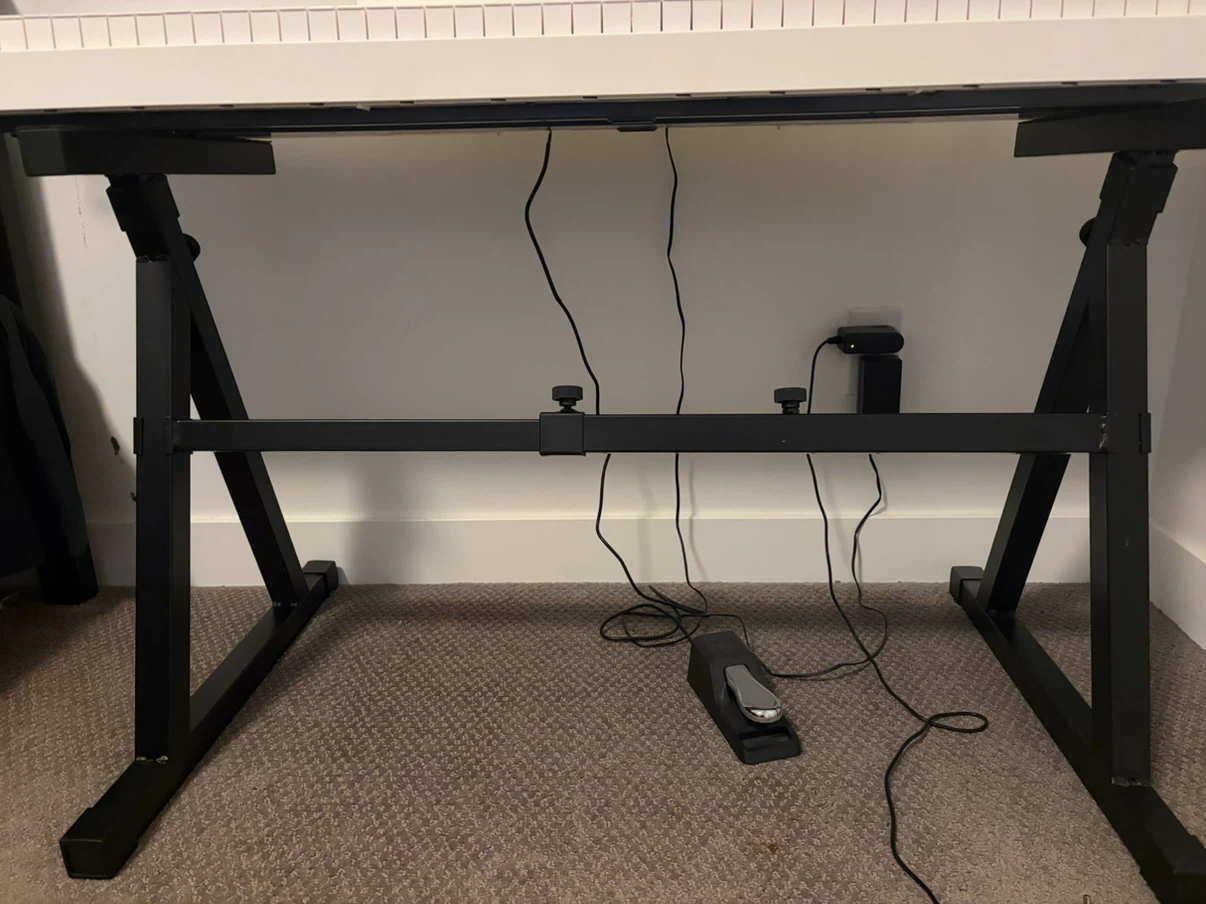 Korg B2 Digital Piano with Stand and Pedal - photo 4