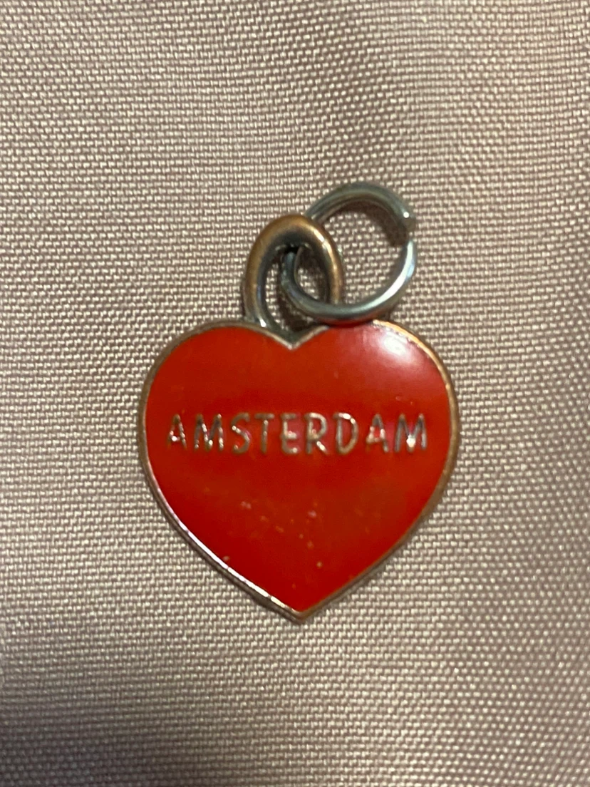 Heart Charm Pendant - Amsterdam