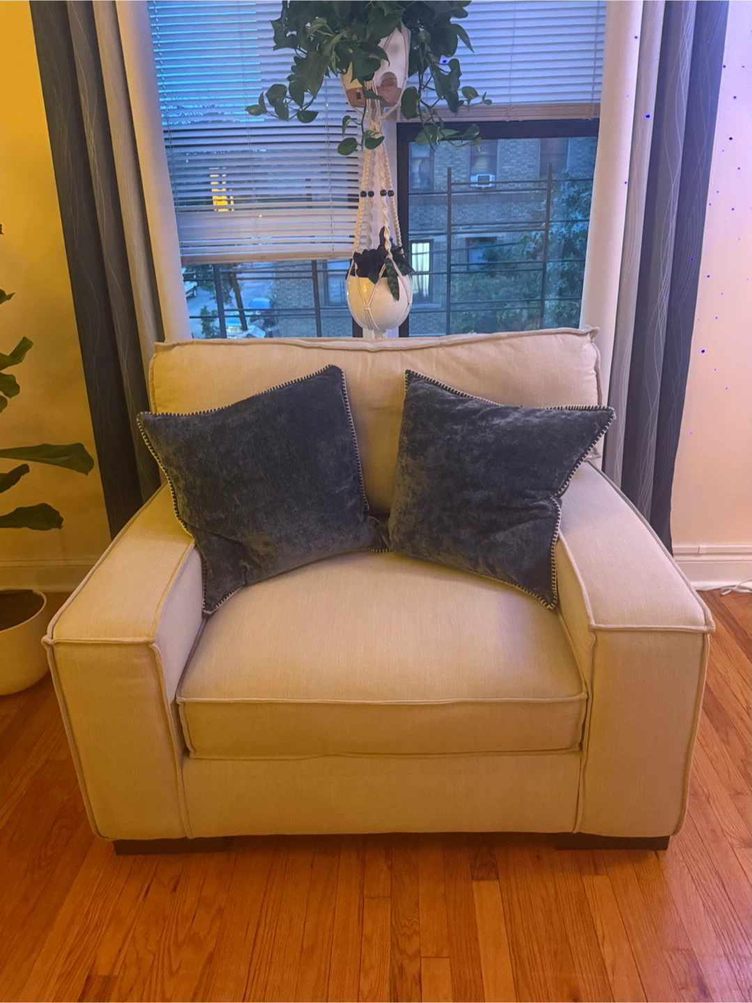 Beige/ Taupe chair and a half with Decorative Pillows - photo 2