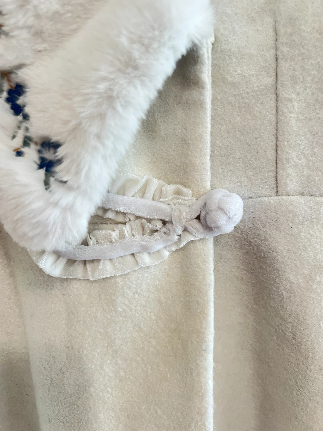 Blue Embroidery Faux Fur Collar Coat - photo 3