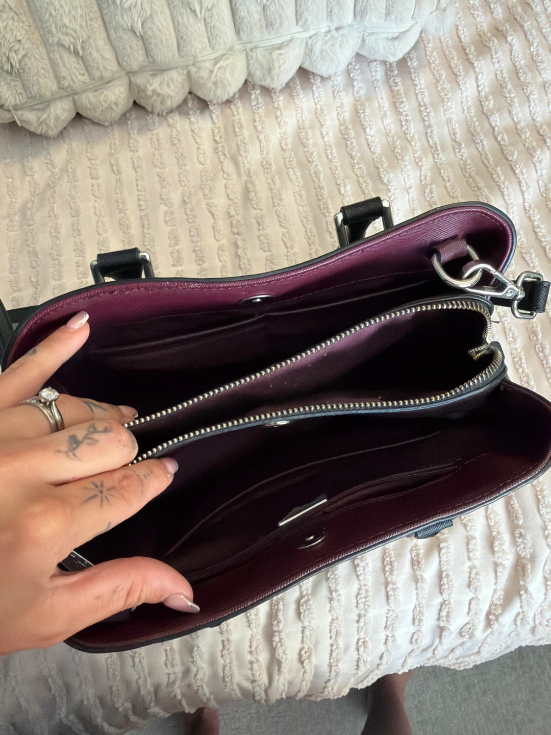 ALDO Black Satchel Handbag with Lock Charm - photo 4