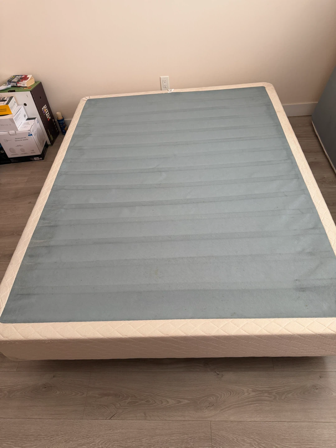 ueen Size Box Spring and Metal Bed Frame - photo 3
