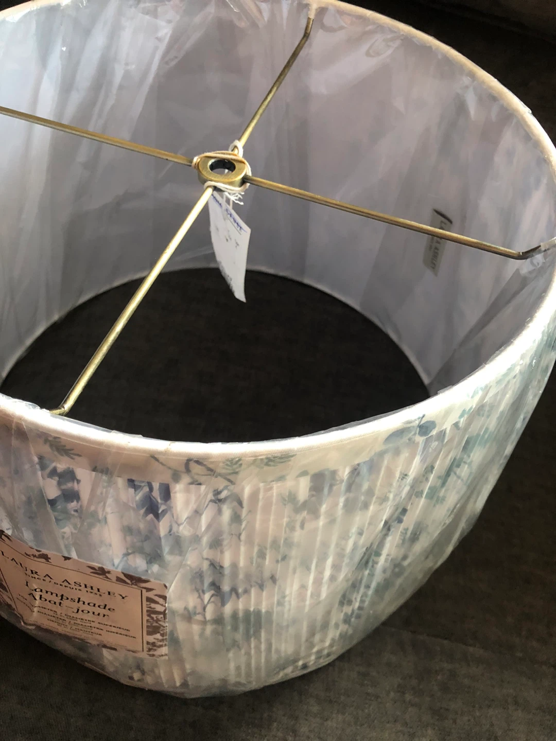 Collection: Laura Ashley Lampshade, pillow, notebooks - photo 4