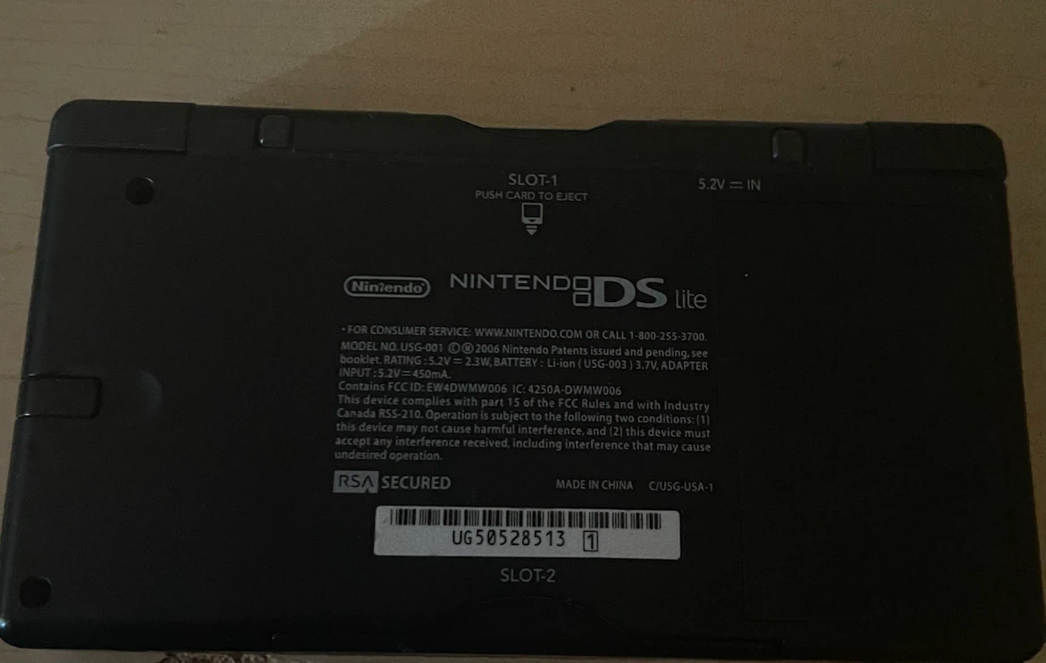 Nintendo DS Lite Red - Includes 6 Games and Charger - photo 5