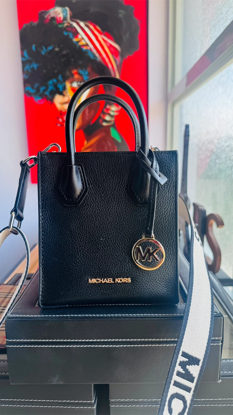 Michael Kors Black Leather Tote Bag with Logo Strap - photo 3