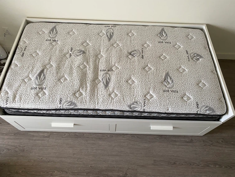 White Daybed with Two Drawers and Aloe Vera Mattress - photo 2