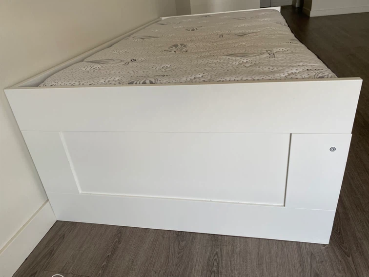 White Daybed with Two Drawers and Aloe Vera Mattress - photo 4