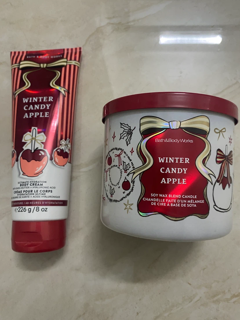 Bath & Body Works Winter Candy Apple Body Cream & Candle Set