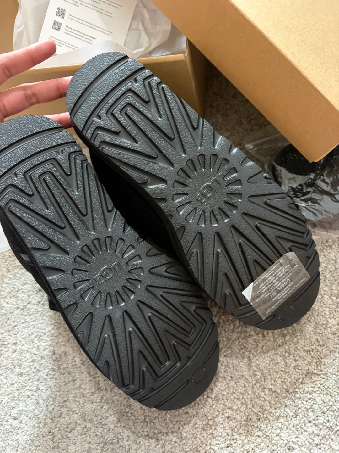 Black UGG Winter Boots - photo 5