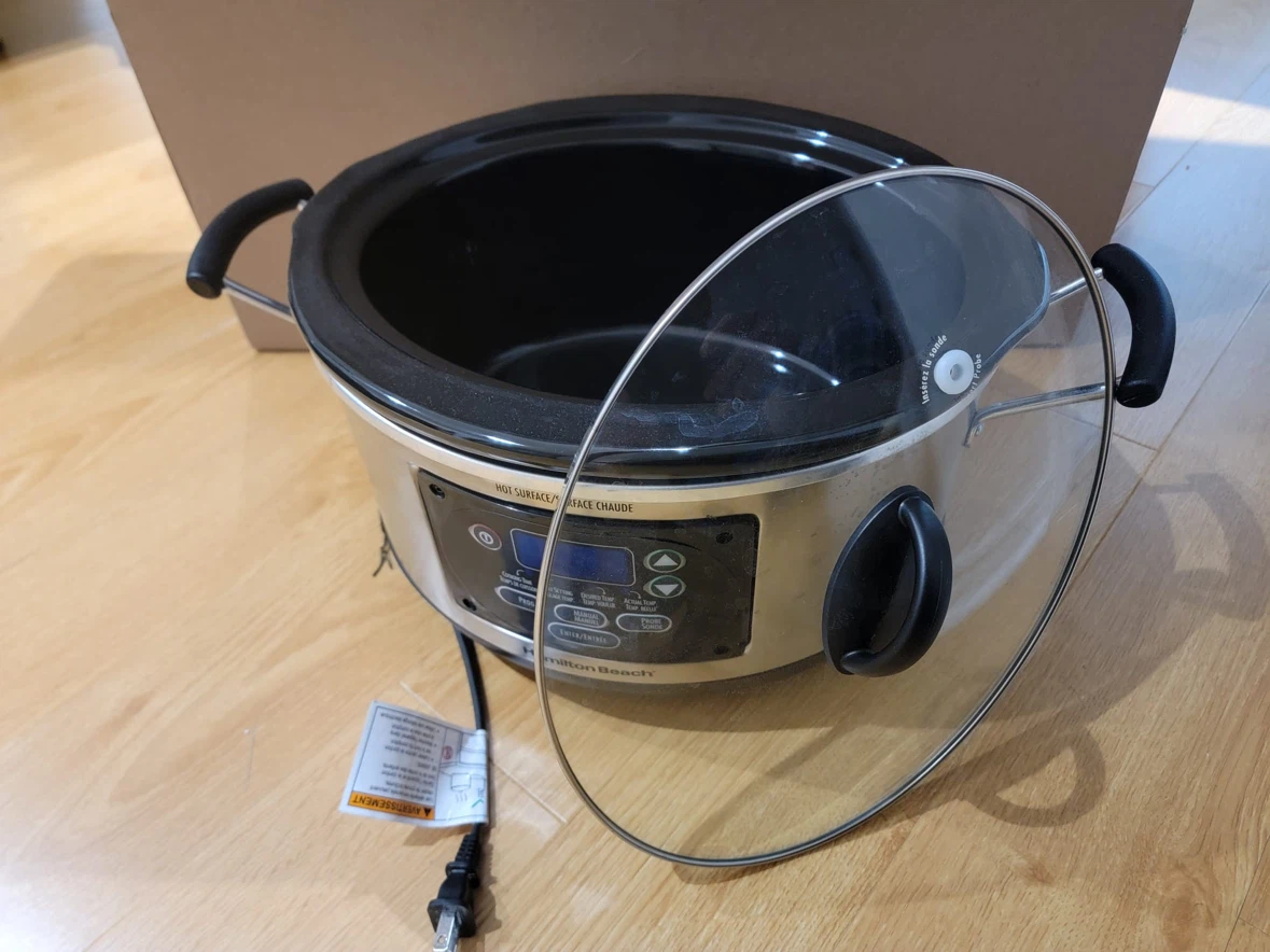 Hamilton beach slow cooker used thrice only - photo 4