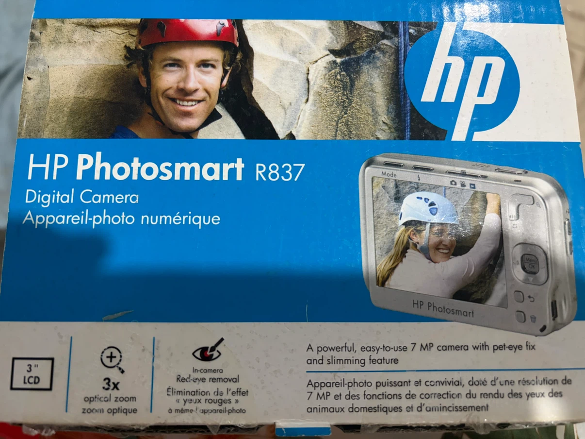 HP Photosmart R837 Digital Camera with Charger - photo 3