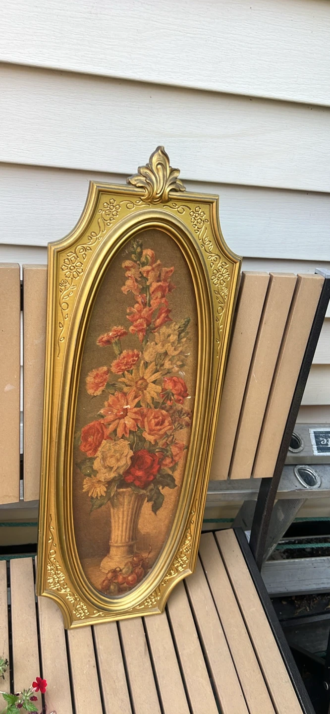 Vintage Oval Floral Wall Art