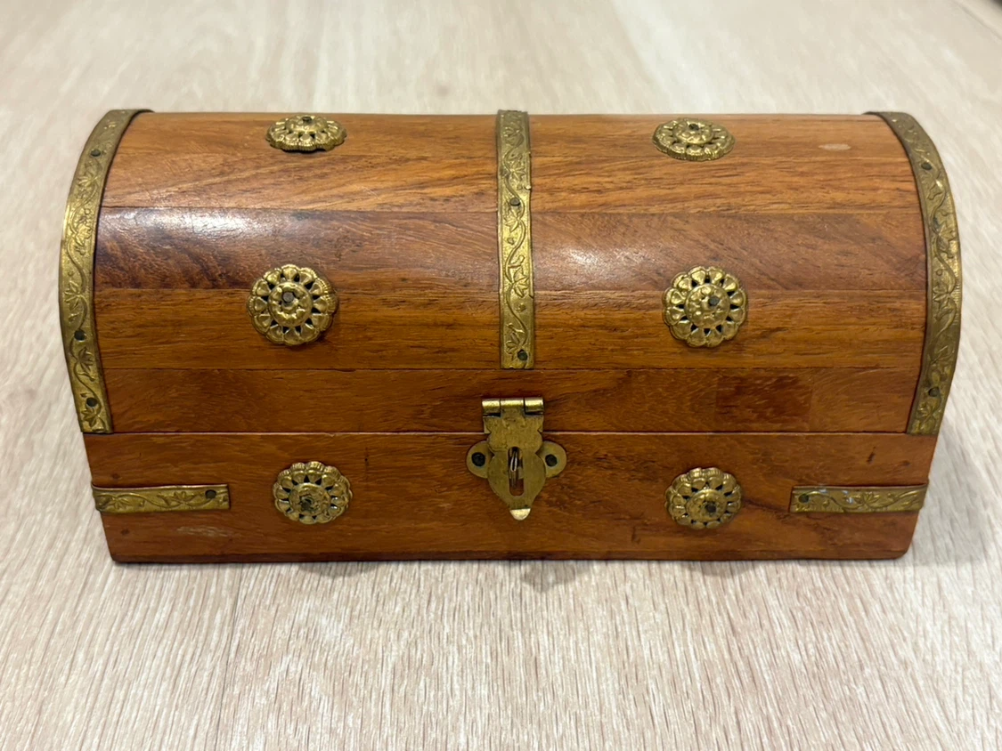 Wooden Trinket Box with Brass Accents - photo 2