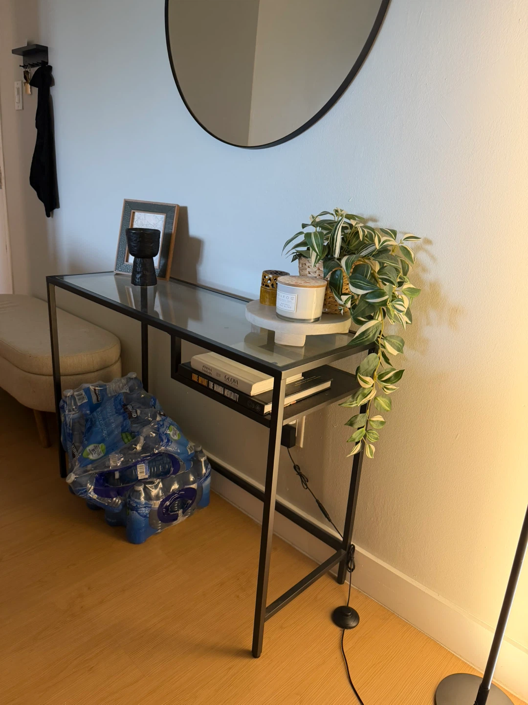 IKEA VITTSJÖ Laptop Table - Black/Glass - photo 2