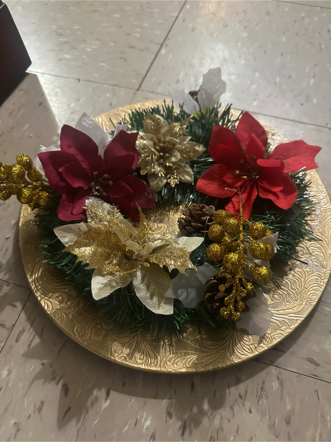 Christmas Themed Table Decor - Snow Globe & Tree