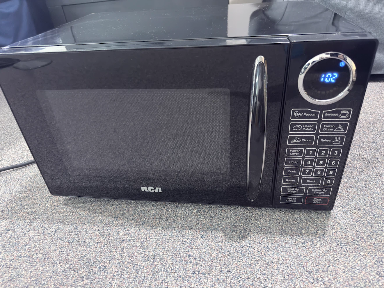 RCA Microwave - photo 2