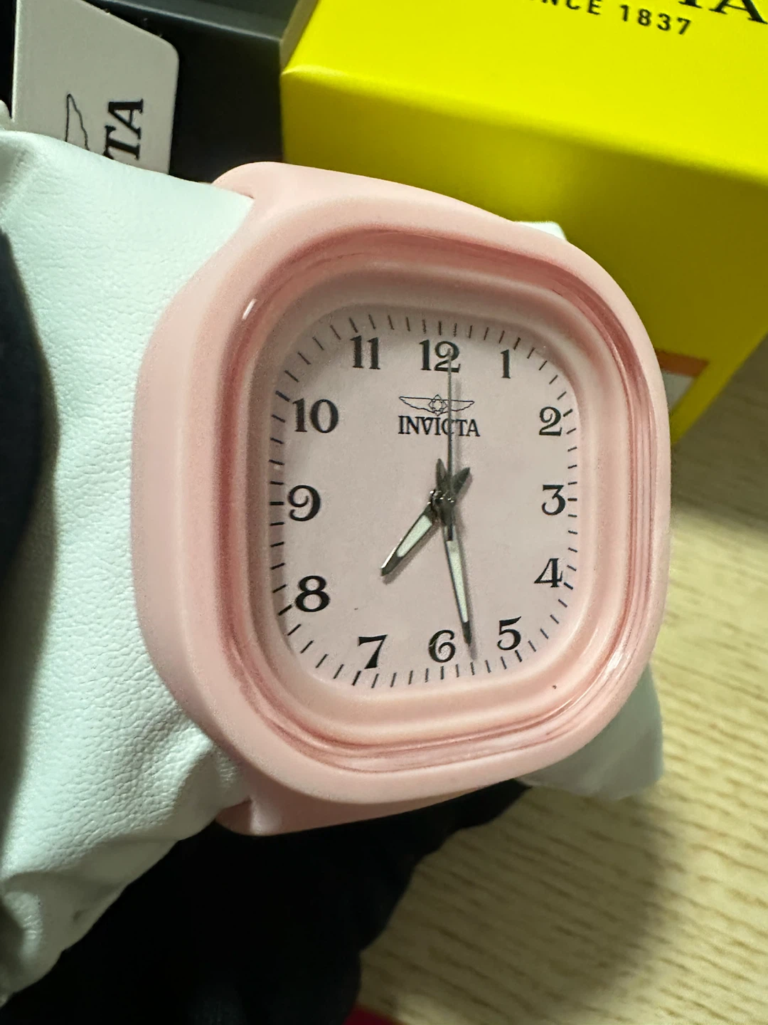 Invicta Celestial Velvion 45.3mm Pink Unisex Watch - photo 5
