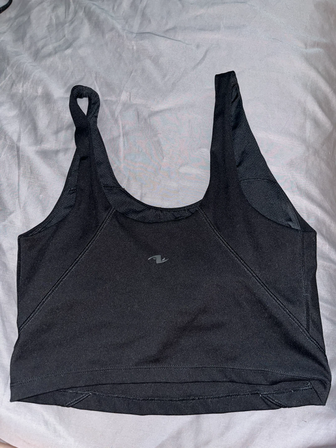 athletic cropped tank - photo 2