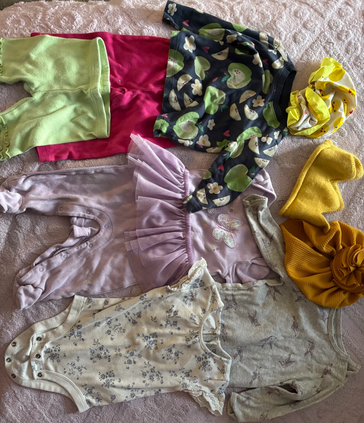 Assorted baby girls clothing set 6-12 mos.