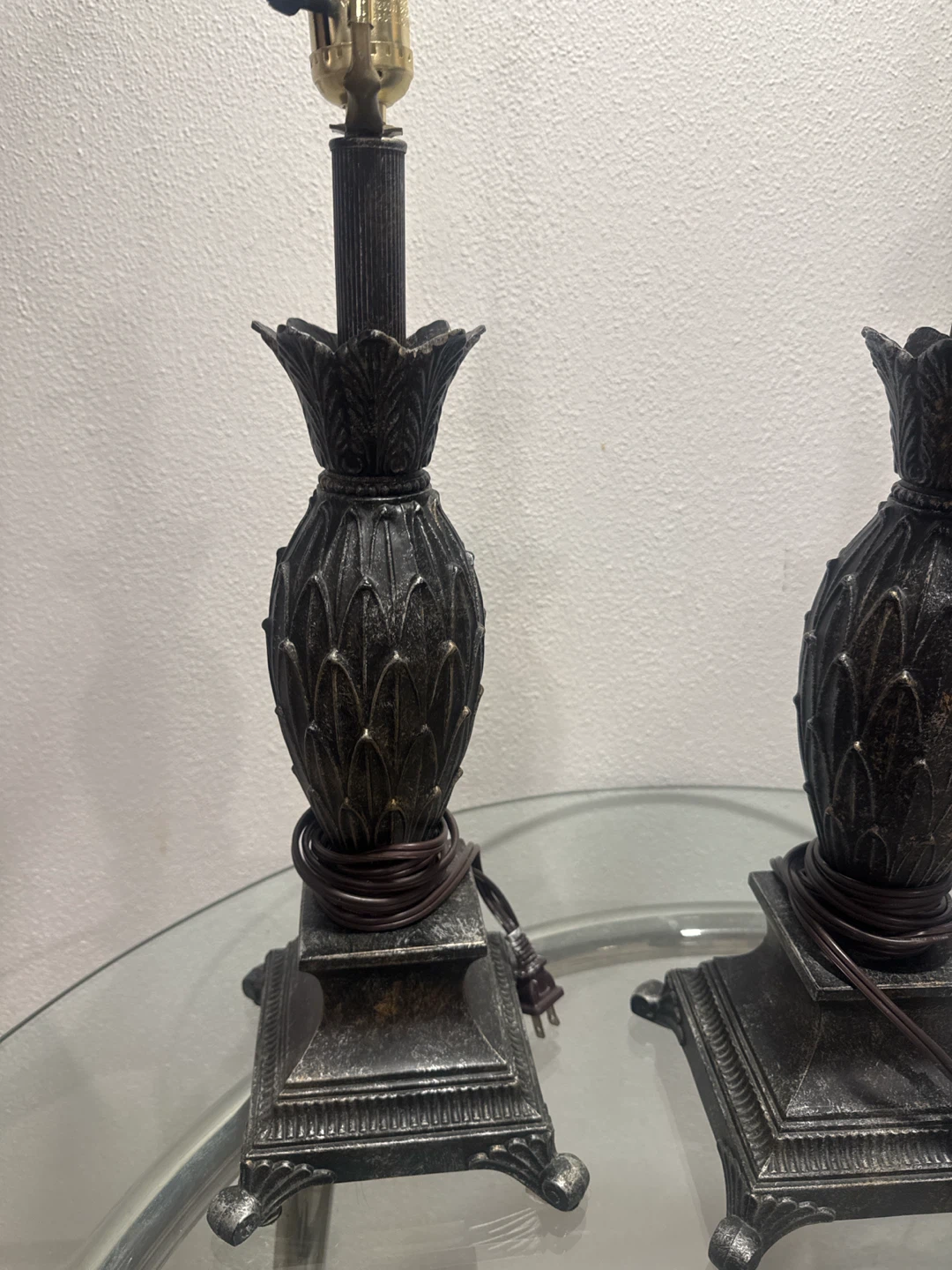 Pair of Decorative Pineapple Table Lamps - photo 2