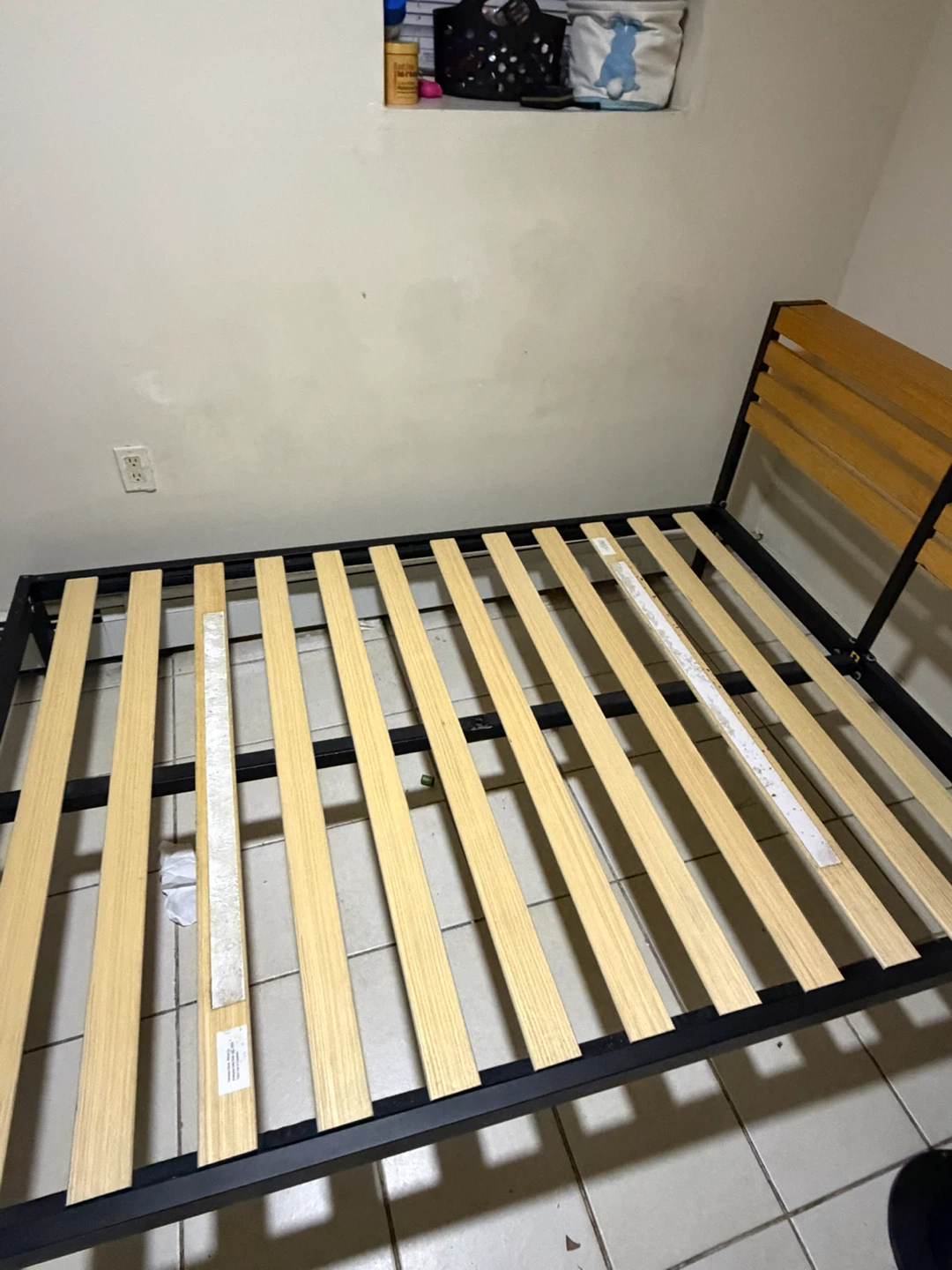 Metal full Bed Frame with Wooden Headboard - photo 2