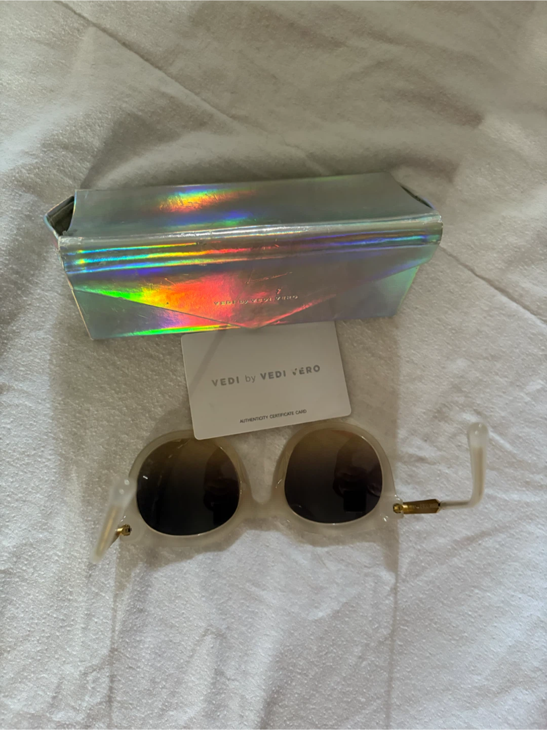 VEDI VERO VE305R WHC Sunglasses - photo 2