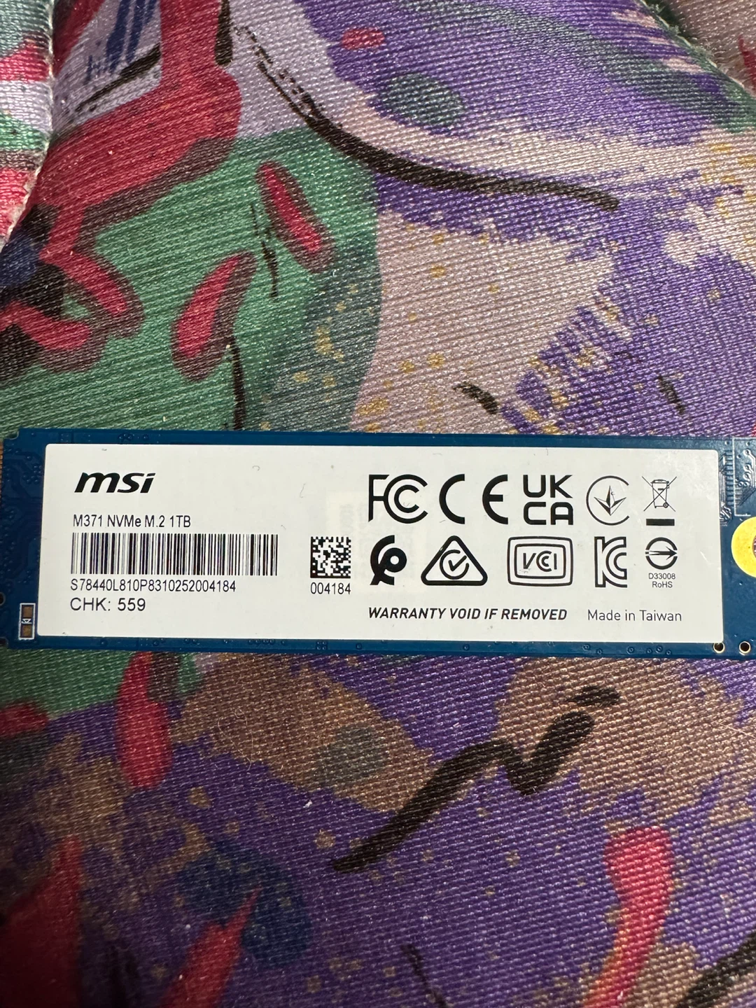MSI M371 NVMe M.2 1TB Internal SSD - photo 2