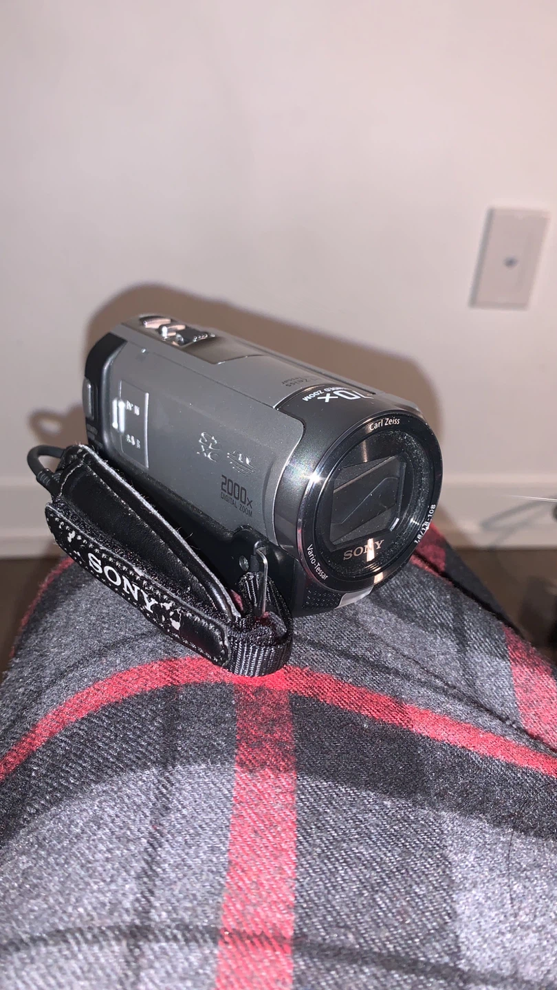 Sony Handycam DCR-SX45 Camcorder